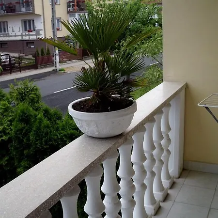 דירה Kis Apartmanhaz *