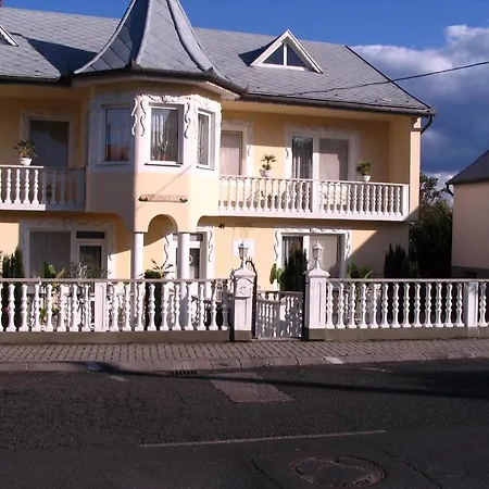 Kis Apartmanhaz * Hévíz