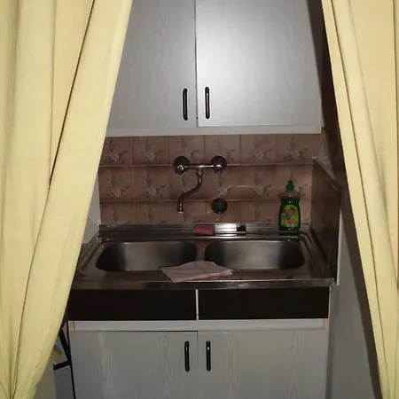 דירה Kis Apartmanhaz *